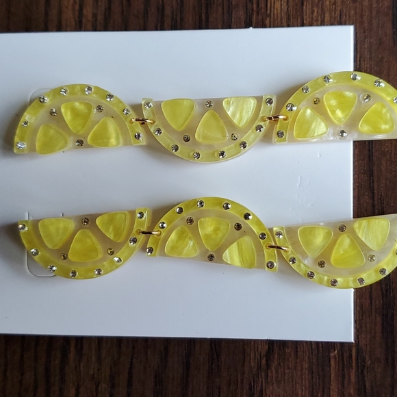 Serra Jewelry - Lemon Wedge Earrings NWT